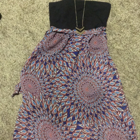 Xhilaration Dresses & Skirts - Sleeveless maxi dress- beautiful colors!